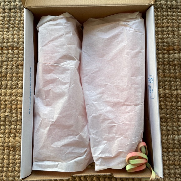 NEW Free People HOKA® Clifton L Athletics Sneakers - Picture 7 of 13